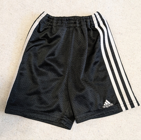 *4/$20* Toddler adidas shorts - Picture 1 of 3